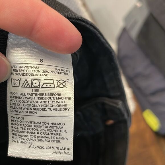 Old Navy Mid Rise Super Skinny Jeans in Black Jack Size 8 - Picture 8 of 10